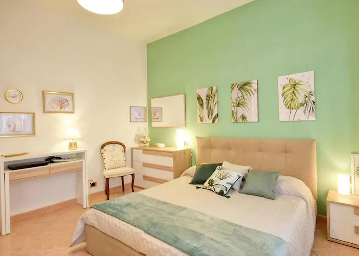 Appartamento Lovely In Nervi With Wifi