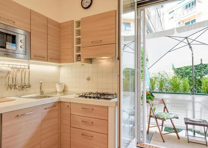 Lovely In Nervi With Wifi Apartament