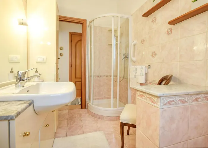 Lovely In Nervi With Wifi Apartament *